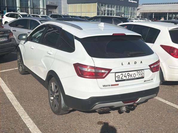 Lada (ВАЗ) Vesta I с пробегом 2021 года, цена 950 000 рублей, 180000 км, универсал, Автокод Объявления
