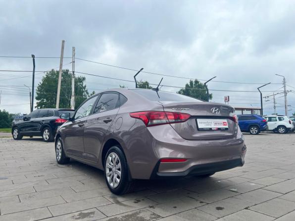 Hyundai Solaris II с пробегом 2018 года, цена 1 450 000 рублей, 114142 км, седан, Автокод Объявления