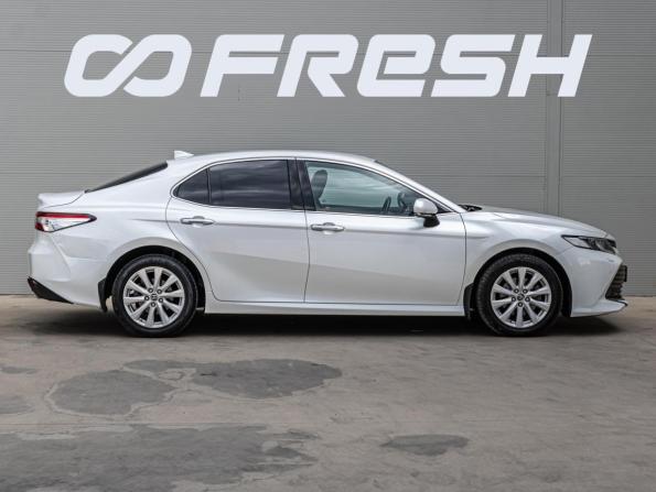 Toyota Camry VIII (XV70) с пробегом 2019 года, цена 2 380 000 рублей, 109027 км, седан, Автокод Объявления