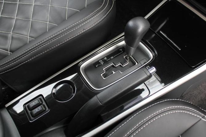 Mitsubishi Outlander III Рестайлинг 3 с пробегом 2022 года, цена 2 625 000 рублей, 14000 км, внедорожник, Автокод Объявления