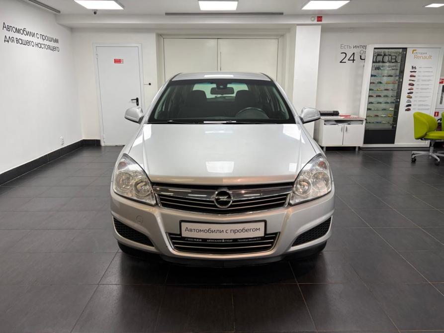 Opel Astra H Рестайлинг Киров  - изображение 2