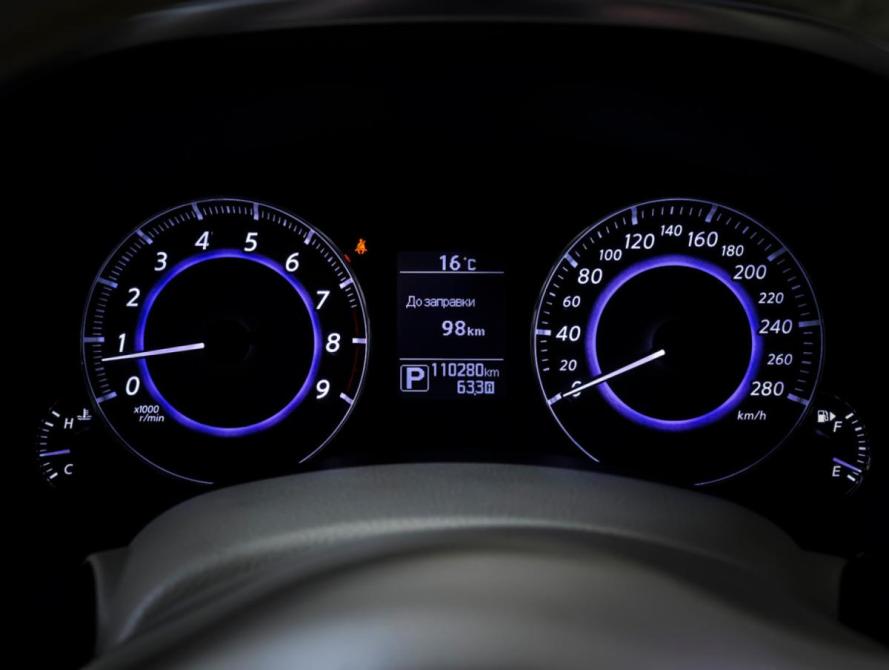 Infiniti QX70 Москва  - изображение 17