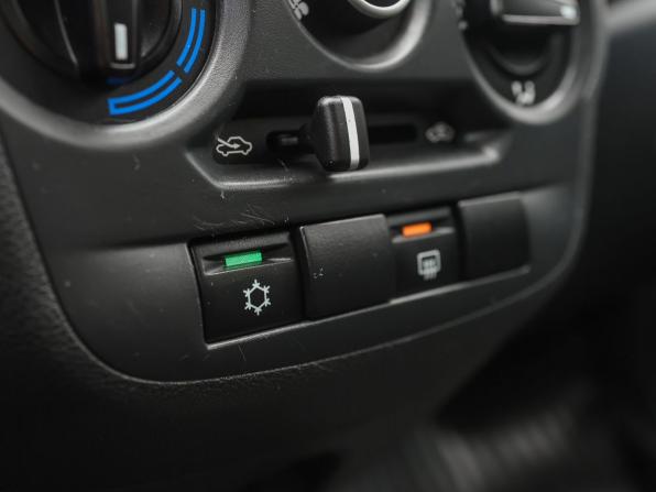 Lada (ВАЗ) Granta I Рестайлинг с пробегом 2018 года, цена 599 000 рублей, 65200 км, седан, Автокод Объявления