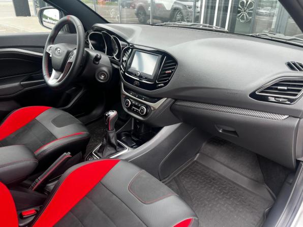 Lada (ВАЗ) Vesta I с пробегом 2019 года, цена 1 467 000 рублей, 19900 км, седан, Автокод Объявления