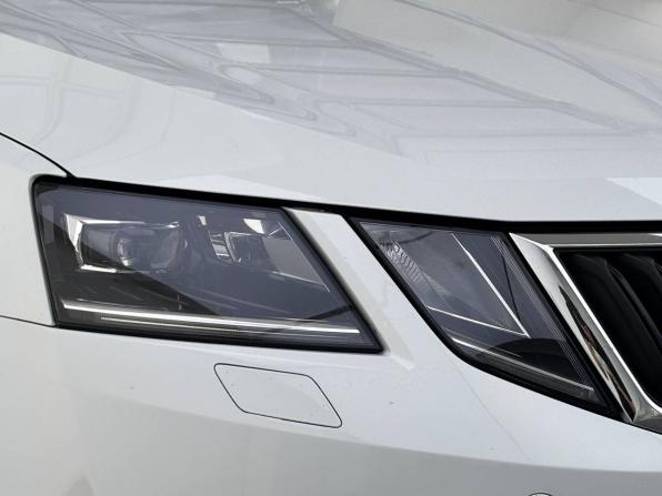 Skoda Octavia III (A7) Рестайлинг с пробегом 2018 года, цена 1 995 000 рублей, 134213 км, лифтбек, Автокод Объявления