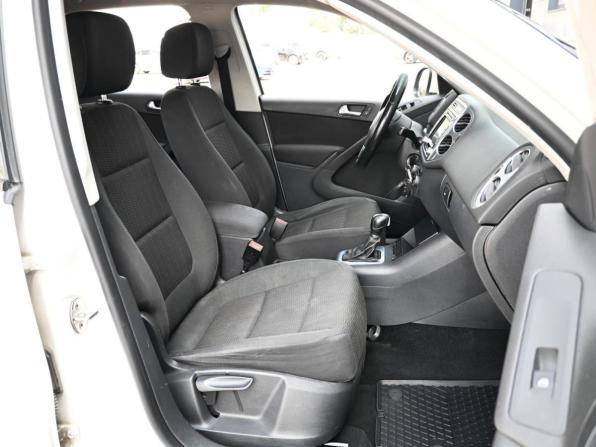 Volkswagen Tiguan I Рестайлинг с пробегом 2012 года, цена 1 429 000 рублей, 263926 км, внедорожник, Автокод Объявления