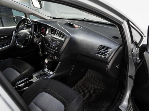 Kia Ceed II с пробегом 2014 года, цена 1 200 000 рублей, 148599 км, хэтчбек, Автокод Объявления