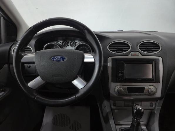 Ford Focus II Рестайлинг с пробегом 2010 года, цена 550 000 рублей, 172962 км, седан, Автокод Объявления