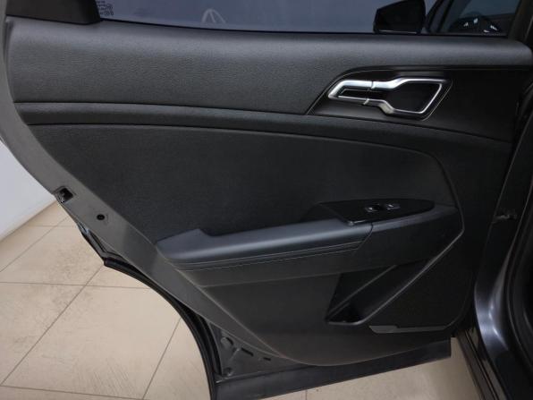 Kia Sportage V с пробегом 2023 года, цена 3 195 000 рублей, 63652 км, внедорожник, Автокод Объявления