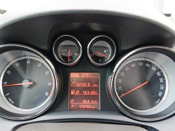 Opel Mokka I с пробегом 2014 года, цена 885 000 рублей, 176677 км, внедорожник, Автокод Объявления