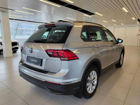 Volkswagen Tiguan II Рестайлинг с пробегом 2021 года, цена 2 950 000 рублей, 48700 км, внедорожник, Автокод Объявления