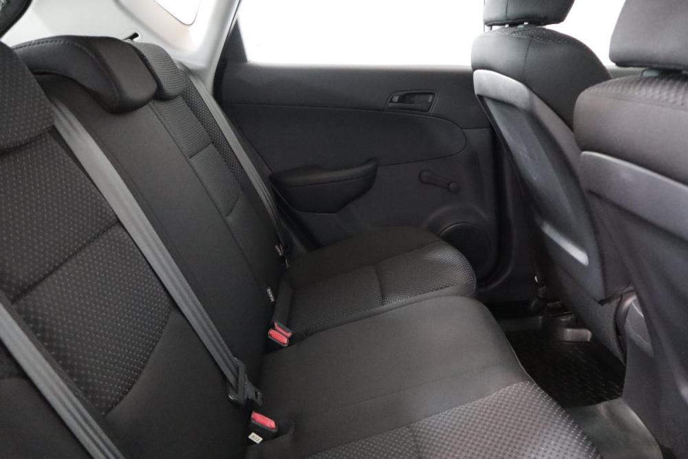 Hyundai i30 I Санкт-Петербург  - изображение 12