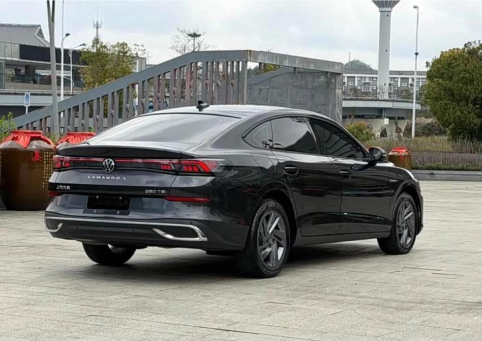 Volkswagen Lamando II Великий Новгород  - изображение 4