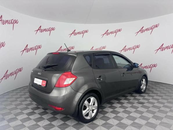 Kia Ceed I Рестайлинг с пробегом 2011 года, цена 649 000 рублей, 212400 км, хэтчбек, Автокод Объявления