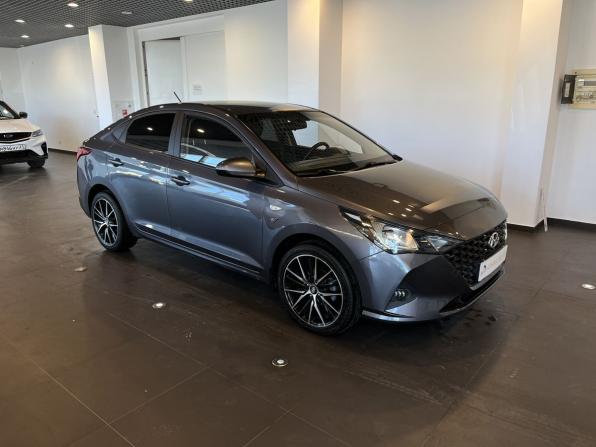 Hyundai Solaris II Рестайлинг с пробегом 2021 года, цена 1 370 000 рублей, 104000 км, седан, Автокод Объявления