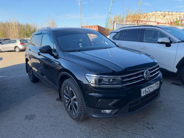 Volkswagen Tiguan II с пробегом 2019 года, цена 2 650 000 рублей, 157276 км, внедорожник, Автокод Объявления