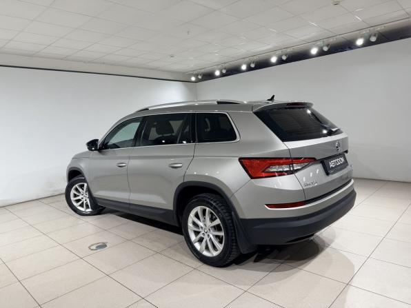 Skoda Kodiaq I с пробегом 2018 года, цена 2 399 000 рублей, 186235 км, внедорожник, Автокод Объявления