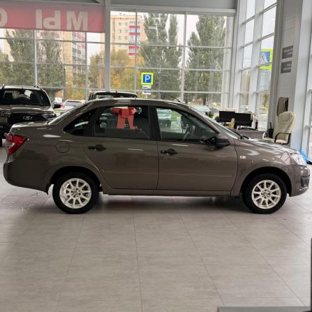 Lada (ВАЗ) Granta I с пробегом 2018 года, цена 499 000 рублей, 88592 км, седан, Автокод Объявления