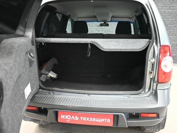 Chevrolet Niva I Рестайлинг с пробегом 2017 года, цена 840 000 рублей, 85339 км, внедорожник, Автокод Объявления
