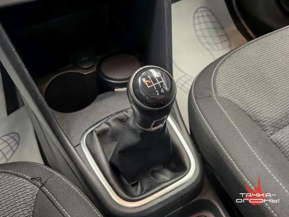 Volkswagen Polo V Рестайлинг с пробегом 2018 года, цена 1 248 000 рублей, 139000 км, седан, Автокод Объявления