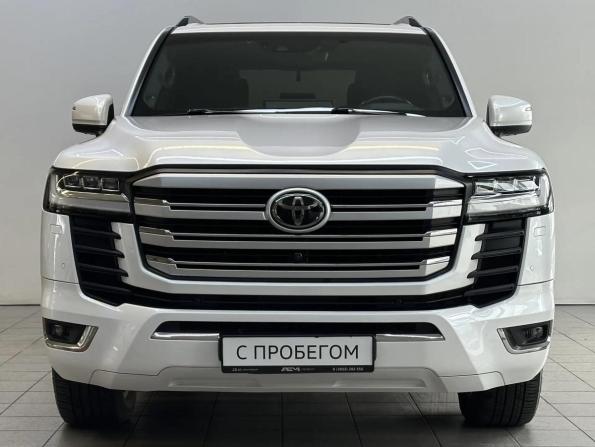 Toyota Land Cruiser 300 Series с пробегом 2022 года, цена 11 490 000 рублей, 15649 км, внедорожник, Автокод Объявления