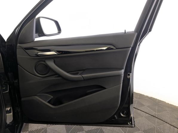 BMW X1 II (F48) Рестайлинг с пробегом 2020 года, цена 2 635 000 рублей, 69068 км, внедорожник, Автокод Объявления