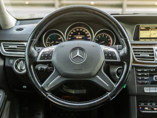 Mercedes-Benz E-Класс IV (W212 S212 C207) Рестайлинг с пробегом 2014 года, цена 1 778 000 рублей, 280561 км, седан, Автокод Объявления