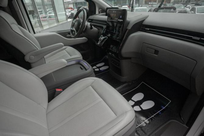 Hyundai Staria I с пробегом 2021 года, цена 4 145 000 рублей, 78500 км, минивэн, Автокод Объявления