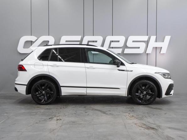Volkswagen Tiguan II Рестайлинг с пробегом 2021 года, цена 2 999 000 рублей, 96308 км, внедорожник, Автокод Объявления