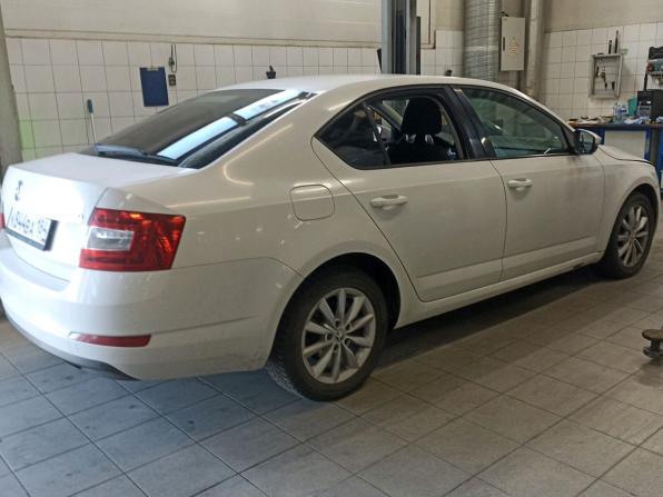 Skoda Octavia III (A7) с пробегом 2013 года, цена 795 000 рублей, 314000 км, лифтбек, Автокод Объявления