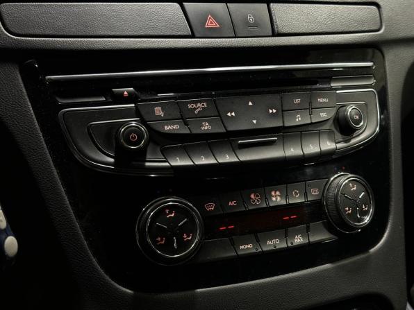 Peugeot 508 I с пробегом 2012 года, цена 830 000 рублей, 180504 км, седан, Автокод Объявления