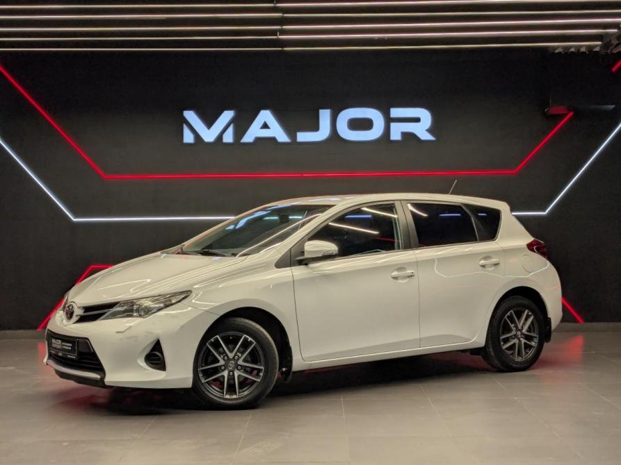 Toyota Auris II Москва  - изображение 1