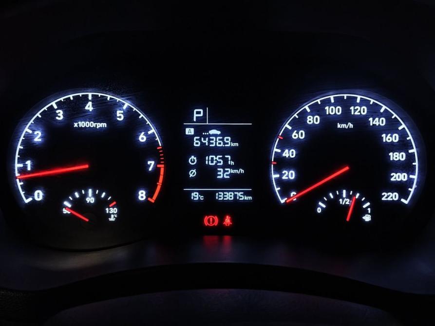 Hyundai Solaris II Москва  - изображение 18