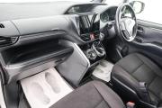 Toyota Esquire I Красноярск  - изображение 36