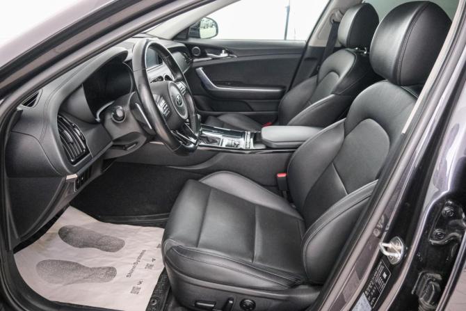 Kia Stinger I с пробегом 2018 года, цена 3 099 000 рублей, 76000 км, лифтбек, Автокод Объявления