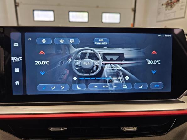 Geely Coolray I Рестайлинг с пробегом 2024 года, цена 2 099 000 рублей, 66670 км, внедорожник, Автокод Объявления