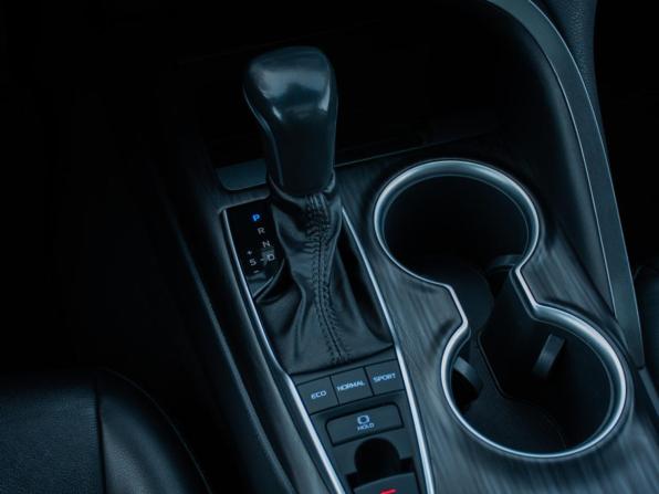 Toyota Camry VIII (XV70) Рестайлинг с пробегом 2022 года, цена 3 148 000 рублей, 43108 км, седан, Автокод Объявления
