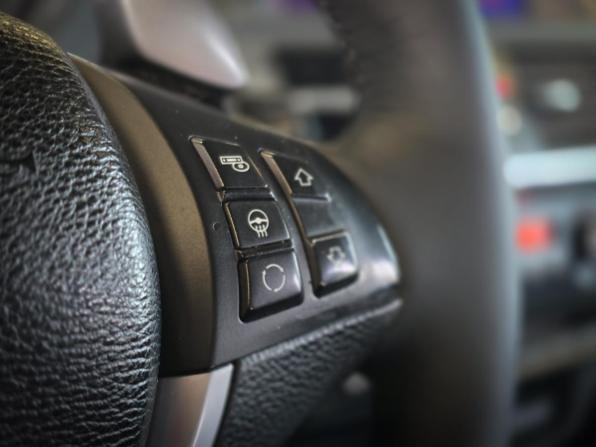 BMW X6 I (E71) с пробегом 2010 года, цена 1 799 900 рублей, 304000 км, внедорожник, Автокод Объявления