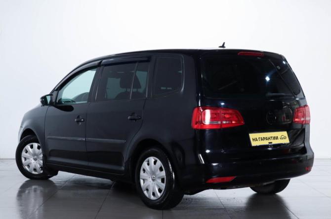 Volkswagen Touran I Рестайлинг 2 с пробегом 2010 года, цена 839 000 рублей, 322000 км, компактвэн, Автокод Объявления