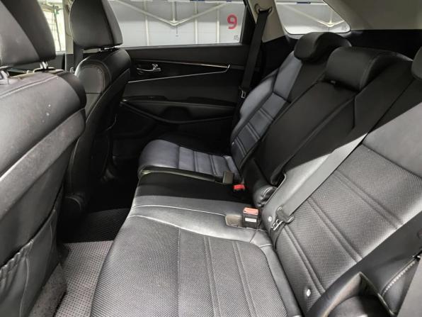Kia Sorento III Prime Рестайлинг с пробегом 2018 года, цена 2 175 000 рублей, 159000 км, внедорожник, Автокод Объявления