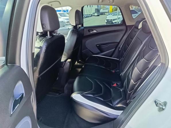Opel Astra J Рестайлинг с пробегом 2013 года, цена 799 000 рублей, 229540 км, хэтчбек, Автокод Объявления
