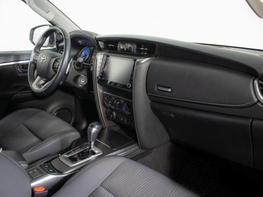 Toyota Fortuner II Рестайлинг Москва  - изображение 10