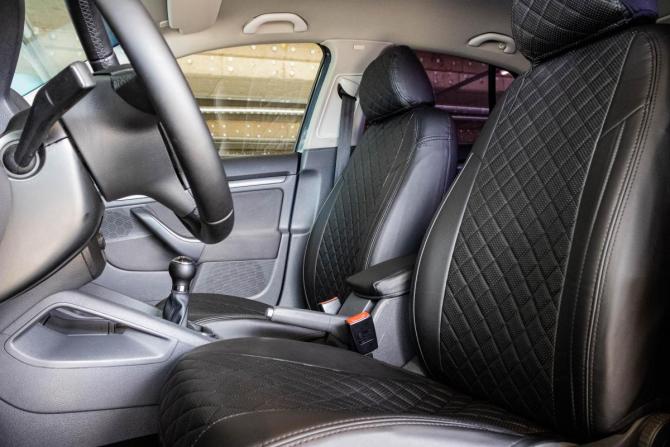 Volkswagen Jetta V с пробегом 2009 года, цена 650 000 рублей, 239023 км, седан, Автокод Объявления