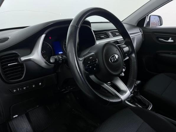 Kia Rio IV Рестайлинг с пробегом 2020 года, цена 1 425 000 рублей, 65089 км, седан, Автокод Объявления
