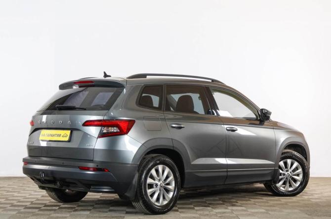 Skoda Karoq I Рестайлинг с пробегом 2021 года, цена 2 159 000 рублей, 147174 км, внедорожник, Автокод Объявления
