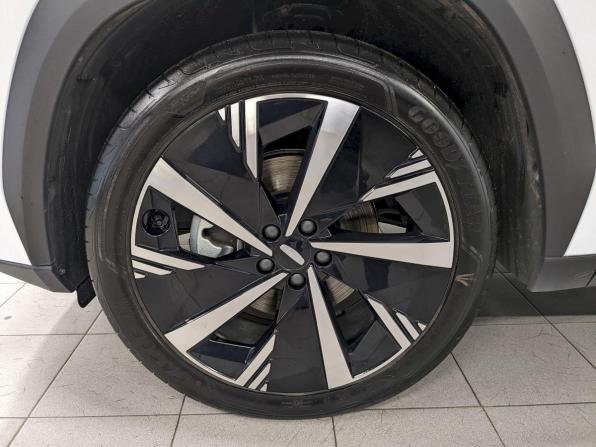 Geely Atlas II с пробегом 2024 года, цена 3 090 000 рублей, 17382 км, внедорожник, Автокод Объявления