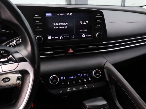Hyundai Elantra VII (CN7) с пробегом 2021 года, цена 1 849 000 рублей, 111324 км, седан, Автокод Объявления