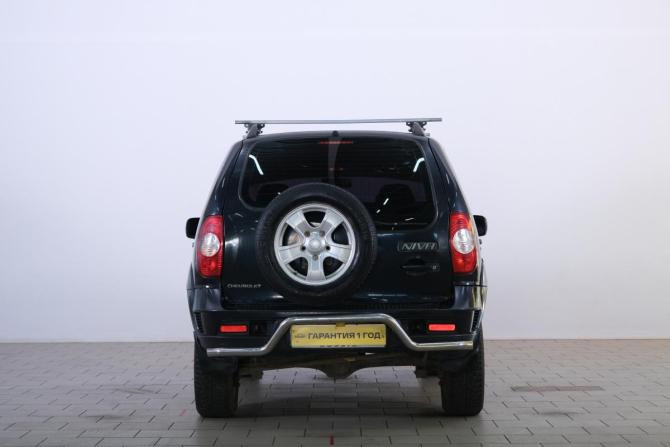 Chevrolet Niva I Рестайлинг с пробегом 2011 года, цена 599 000 рублей, 160500 км, внедорожник, Автокод Объявления