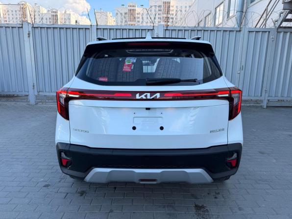 Kia Seltos I Рестайлинг с пробегом 2024 года, цена 2 599 000 рублей, 5 км, внедорожник, Автокод Объявления