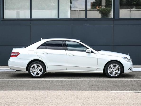 Mercedes-Benz E-Класс IV (W212 S212 C207) с пробегом 2009 года, цена 1 369 000 рублей, 155877 км, седан, Автокод Объявления